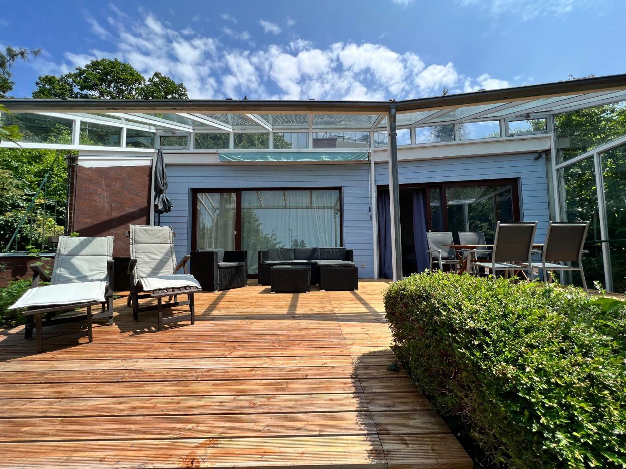 Ferienhaus Wellnesshuette Mit Aussenwhirlpool Und Herrlichem See-Und Alpenblick ユーバーリンゲン エクステリア 写真